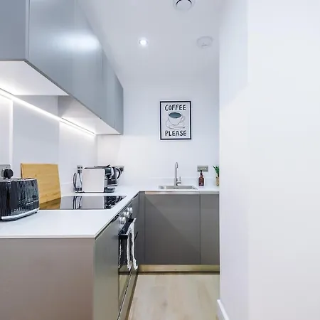 Apartamento Sleek 2 Bed Free Parking And Terrace *