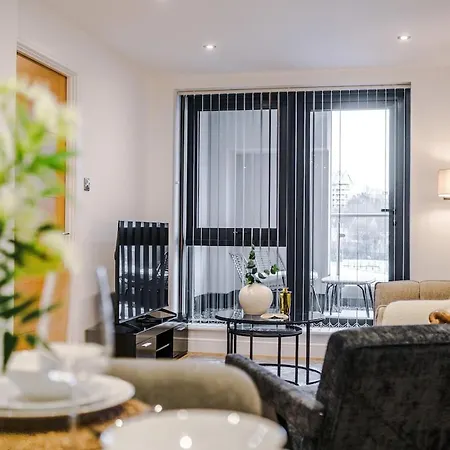 Apartmán Sleek 2 Bed Free Parking And Terrace Leeds (West Yorkshire)